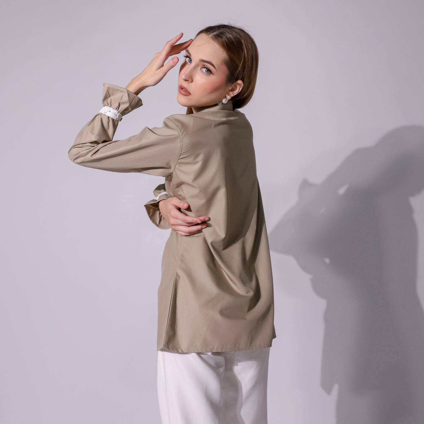 Chanté - Irie Shirt in Taupe