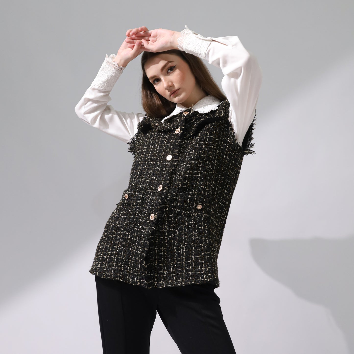 Chanté - Dixie Vest in Black