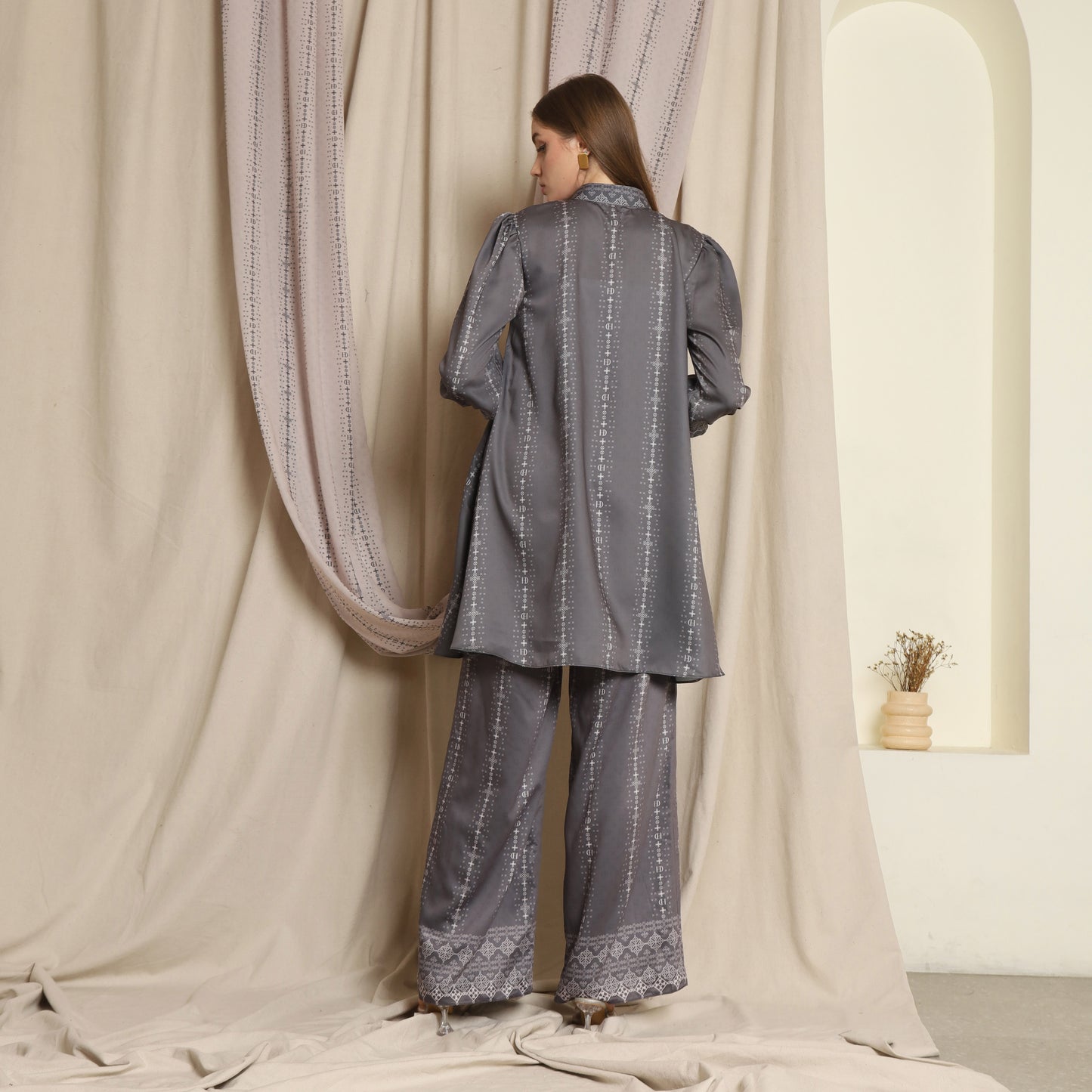 Chanté - Kamari Tunic in Charcoal
