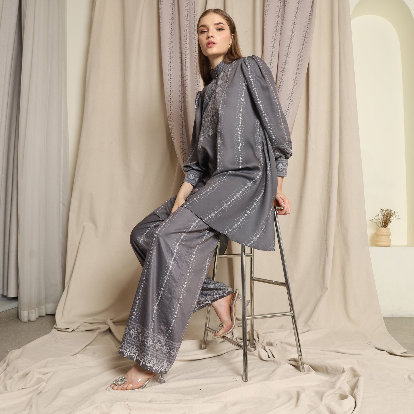 Chanté - Kamari Tunic in Charcoal