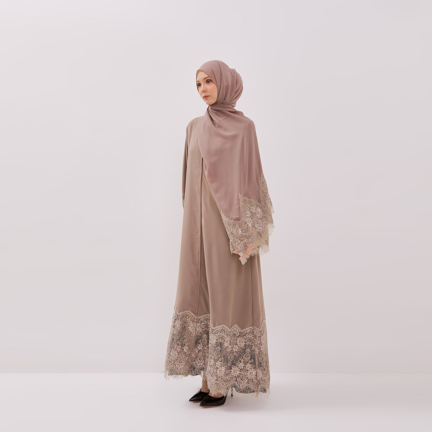 Chanté - Hania Abaya Set in Mocca