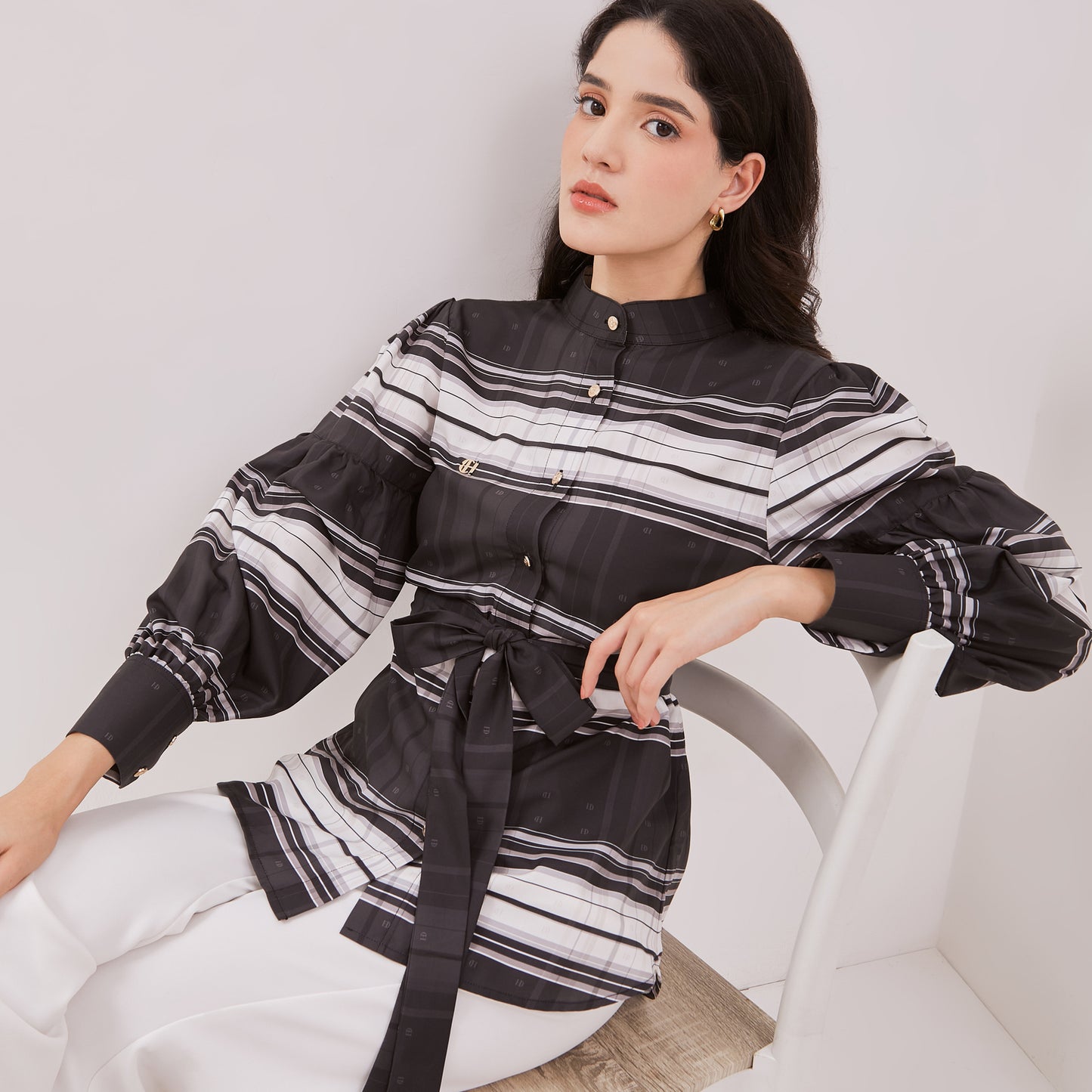 Chanté - Jessa Shirt in Black