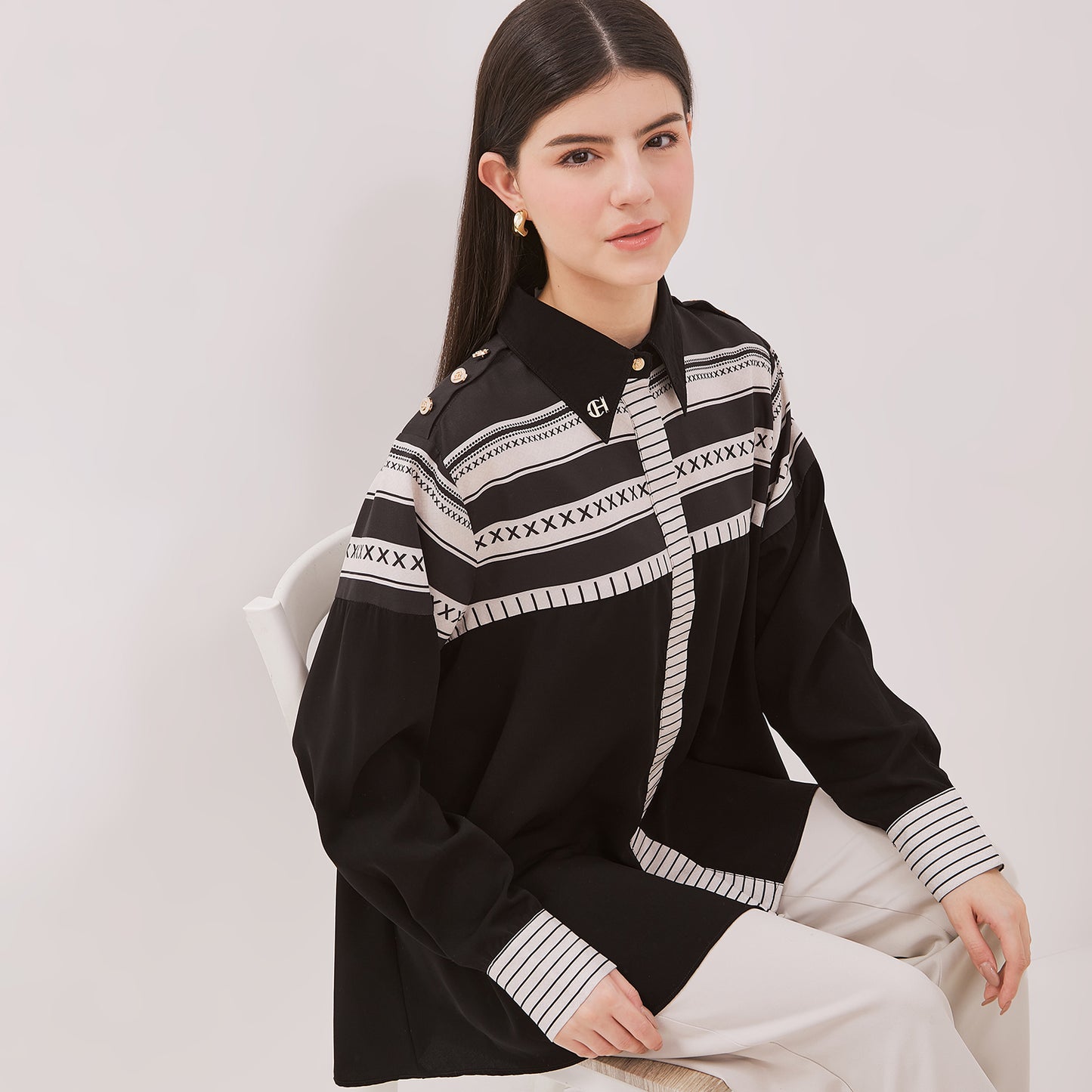 Chanté - Galla Shirt in Black