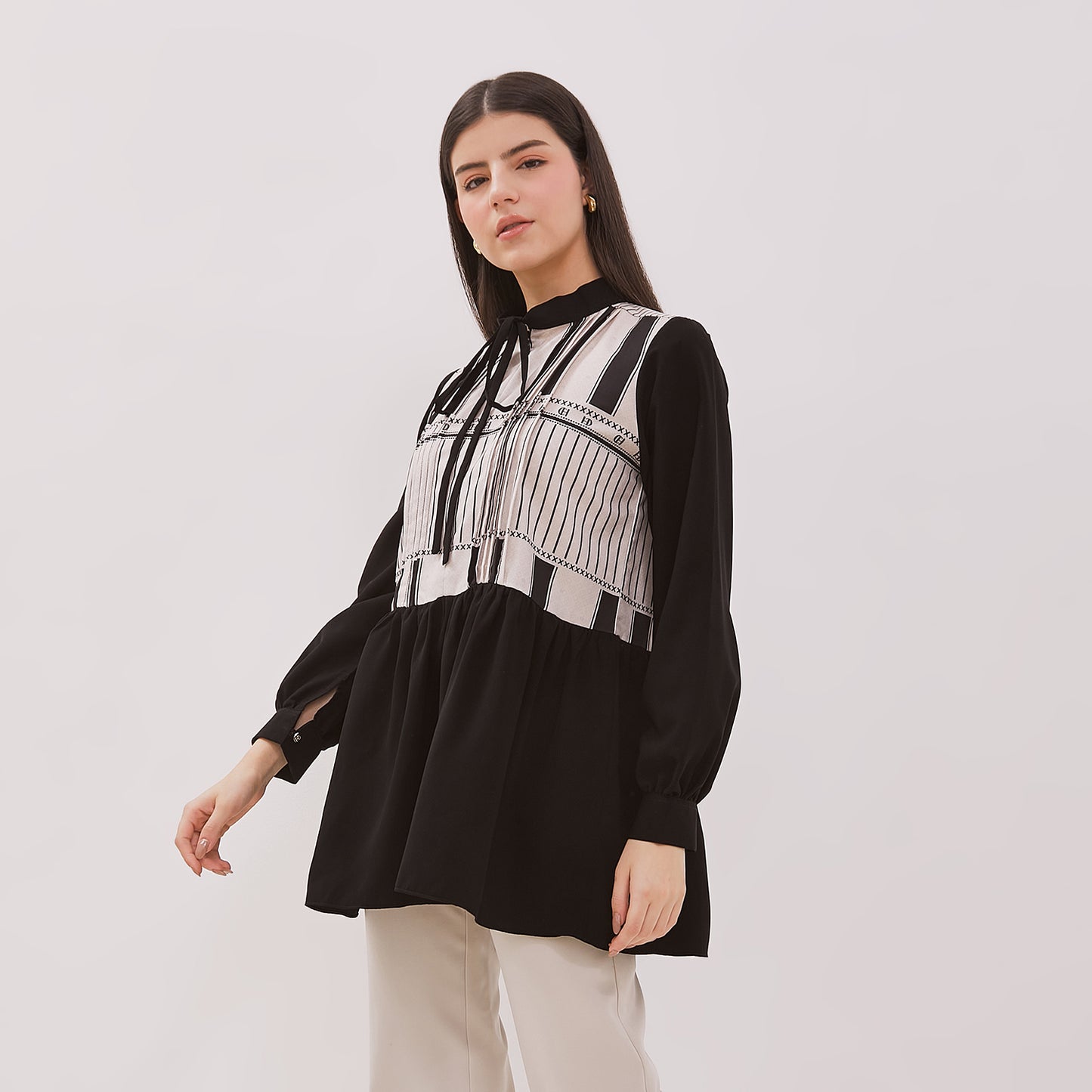 Chanté - Giselle Tunic in Black
