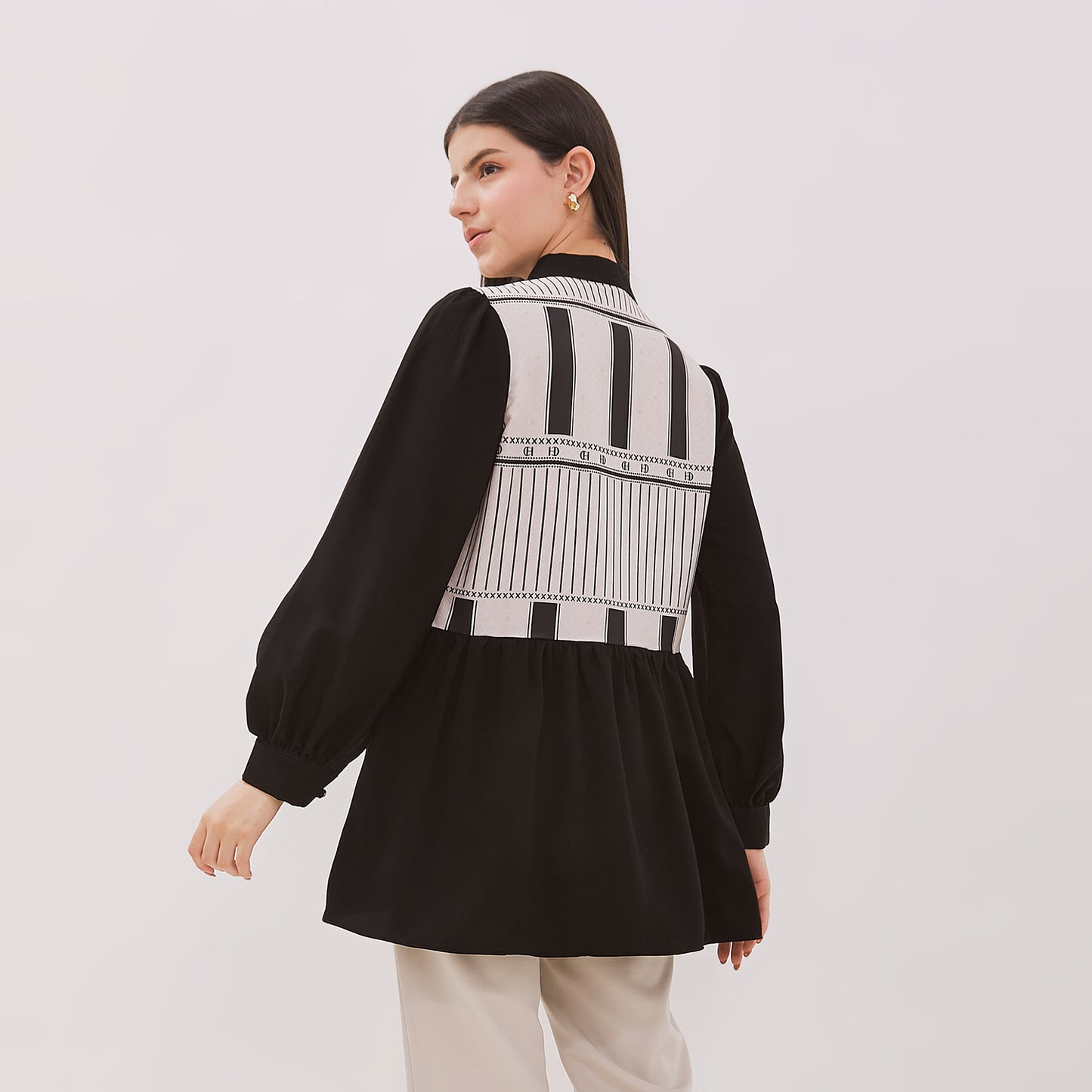 Chanté - Giselle Tunic in Black