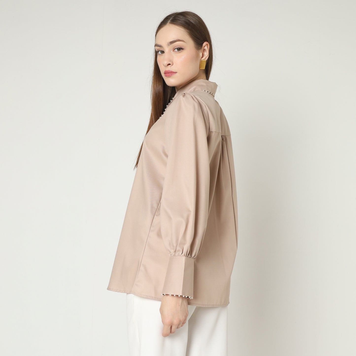 Chanté - Isela Shirt in Beige