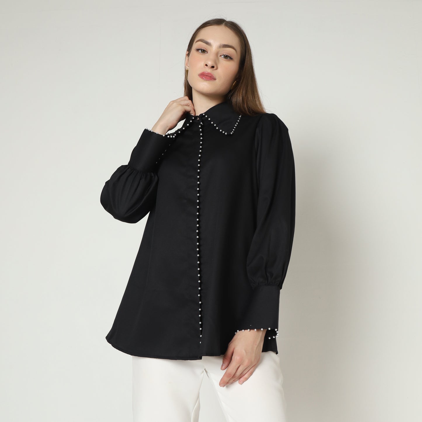 Chanté - Isela Shirt in Black