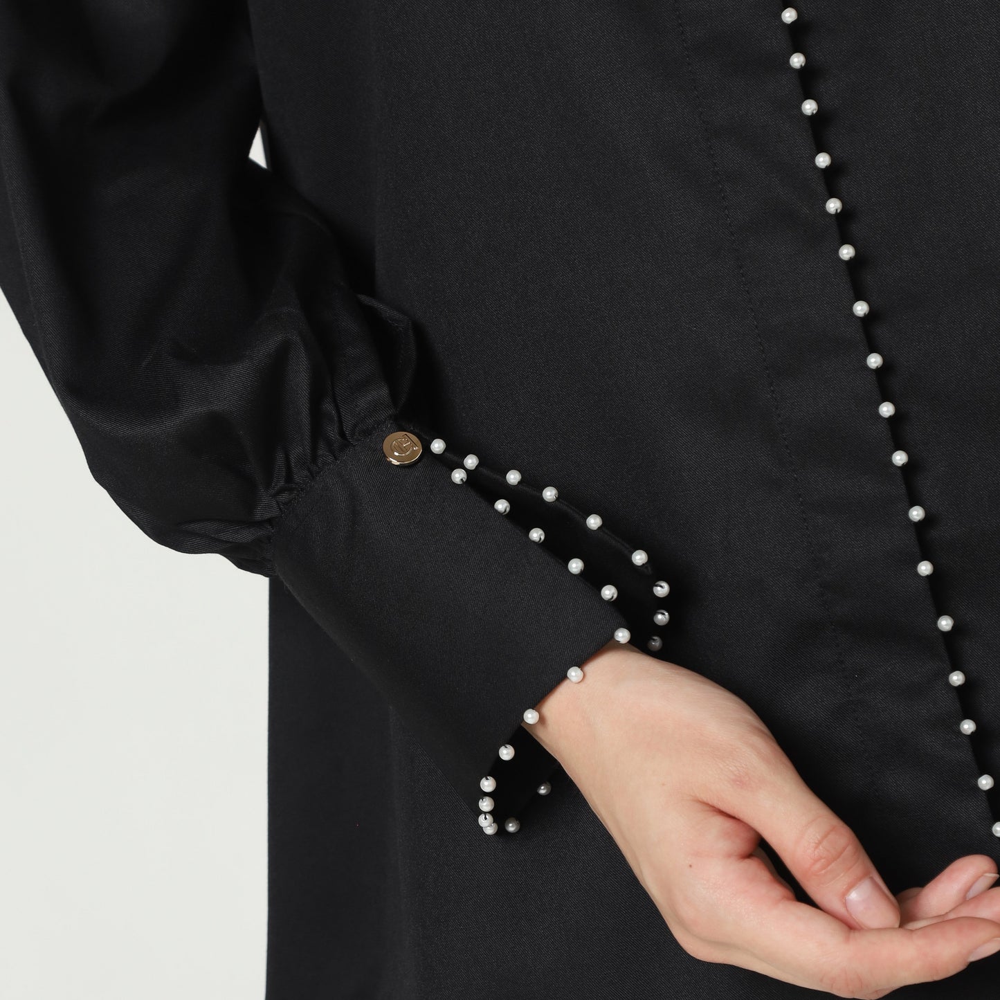 Chanté - Isela Shirt in Black