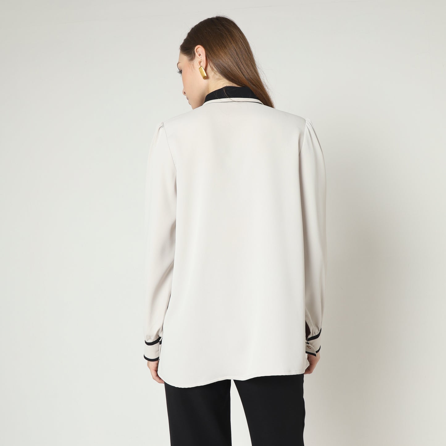 Chanté - Herina Shirt in Oat Black