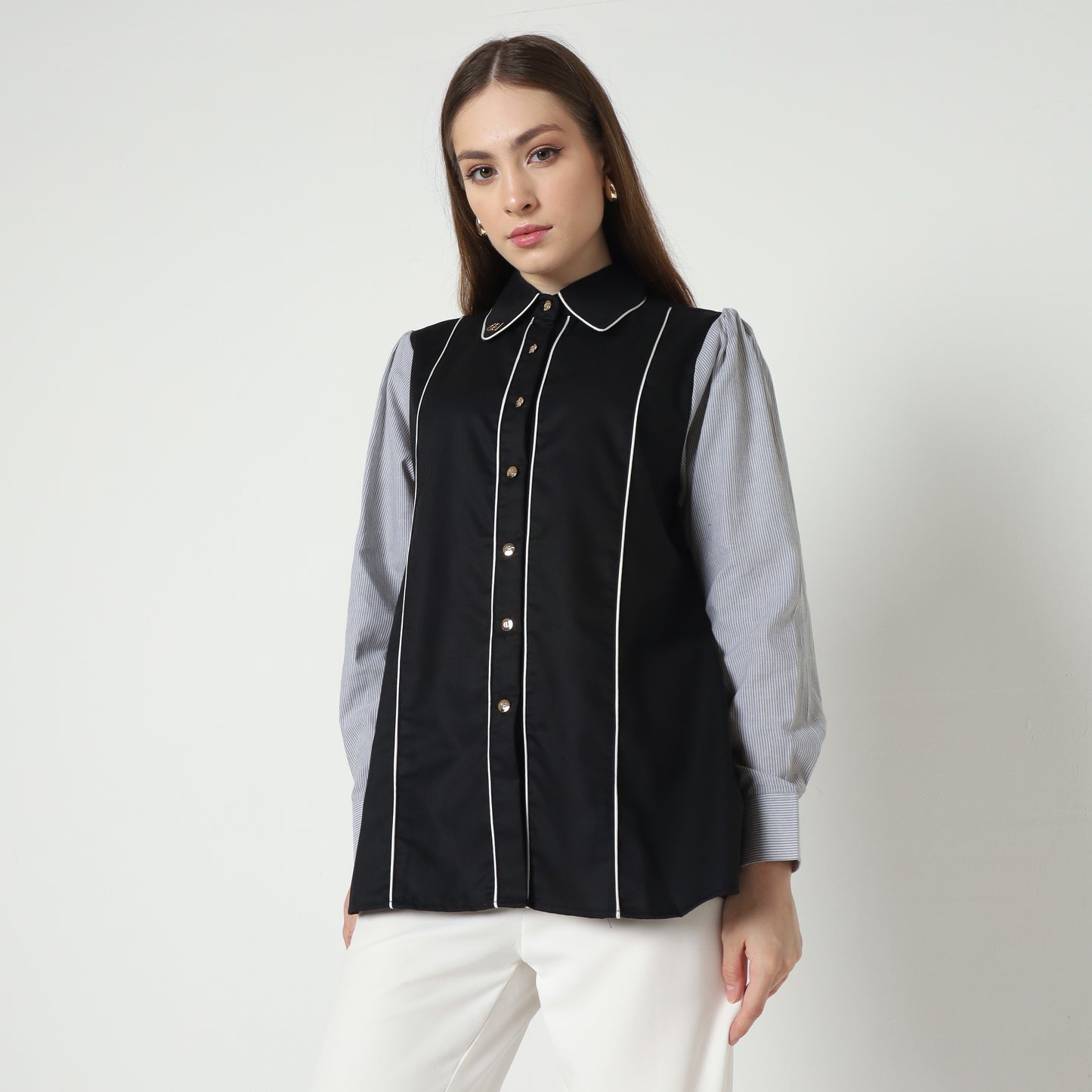 Chanté - Naomi Shirt in Black