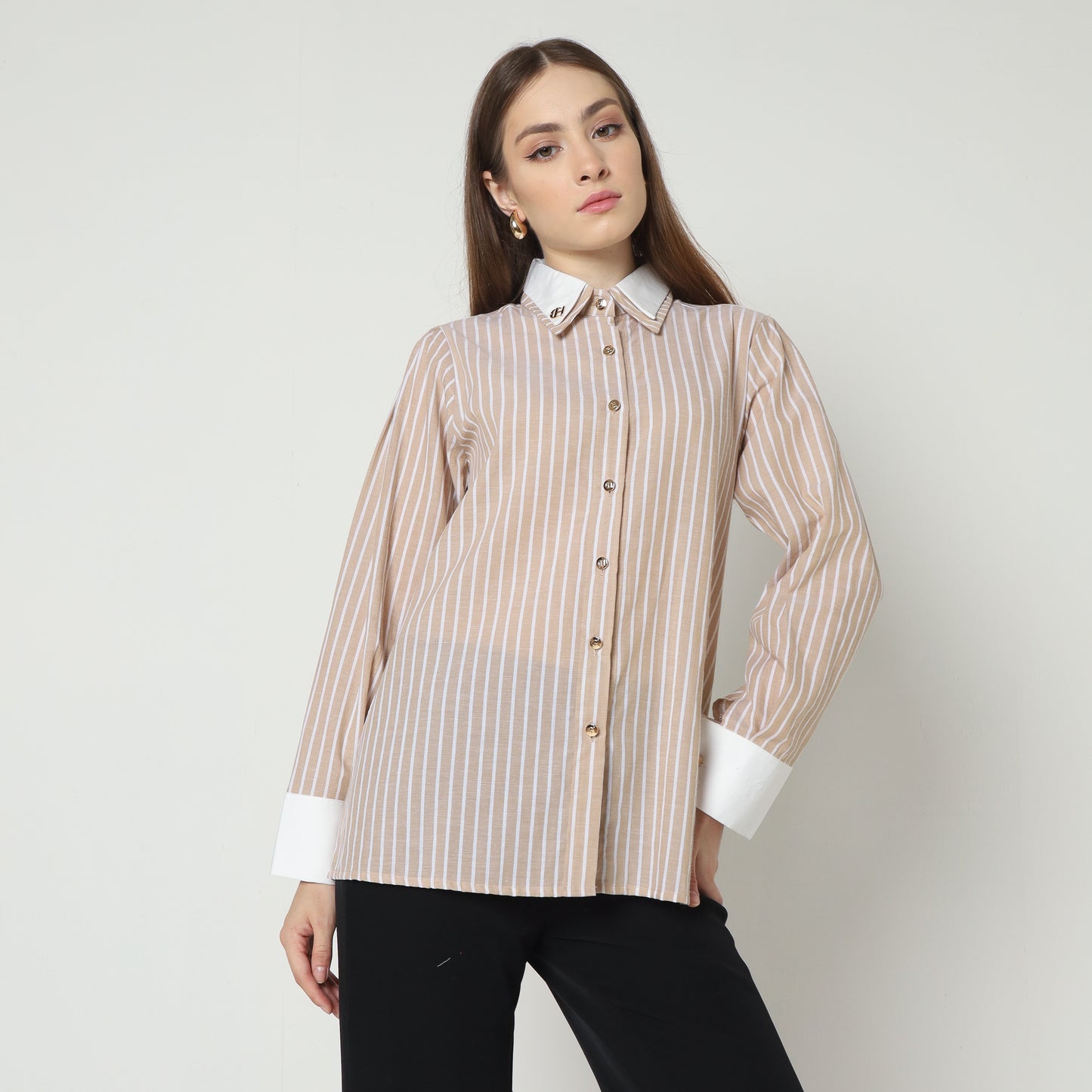 Chanté - Nuna Shirt in Sand