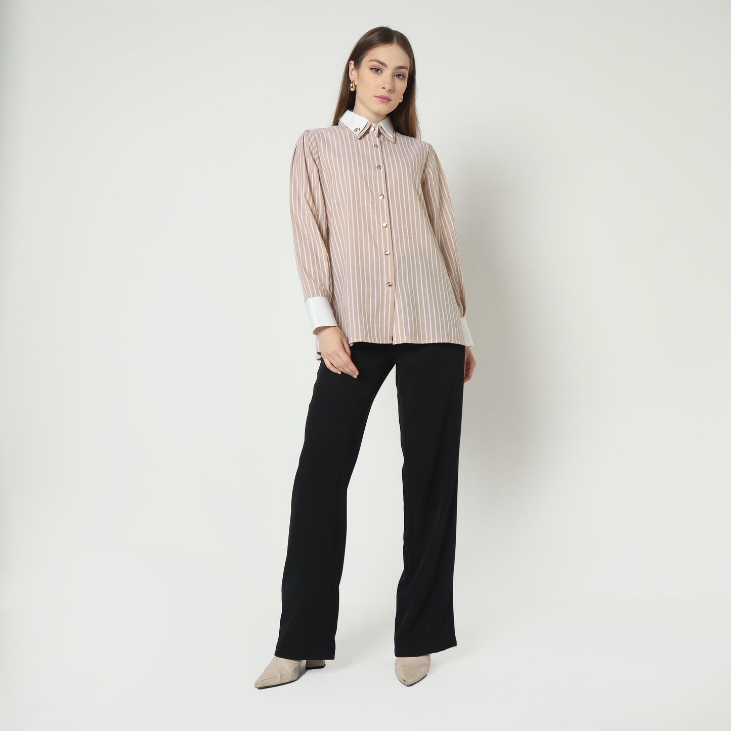 Chanté - Nuna Shirt in Sand
