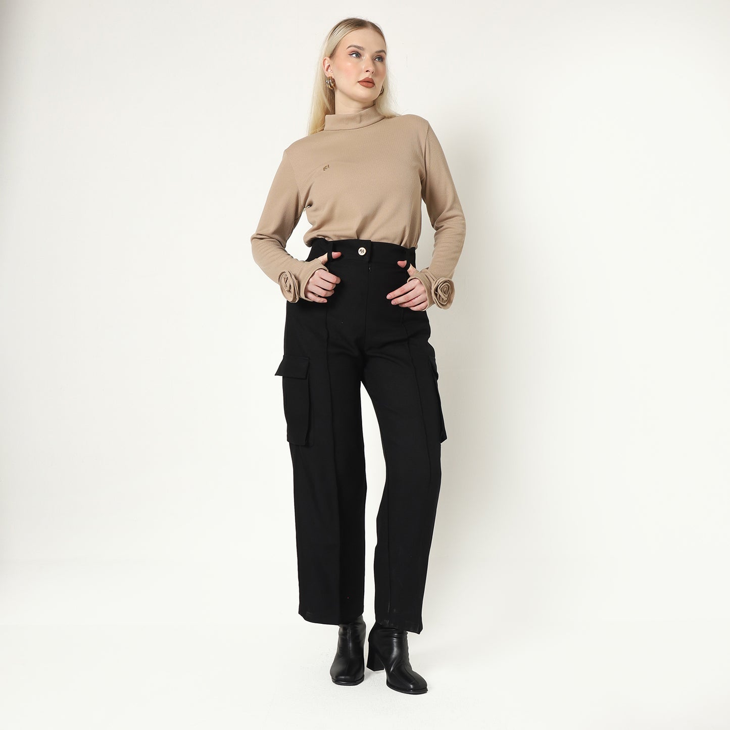 Chanté - Ozara Pants in Black