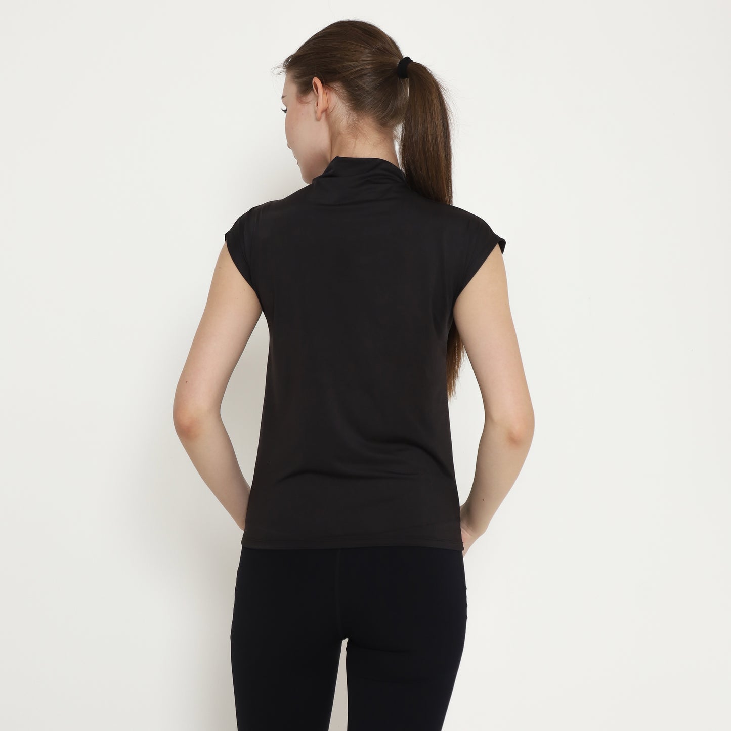 Chanté - Odessa Short Inner Blouse in Black