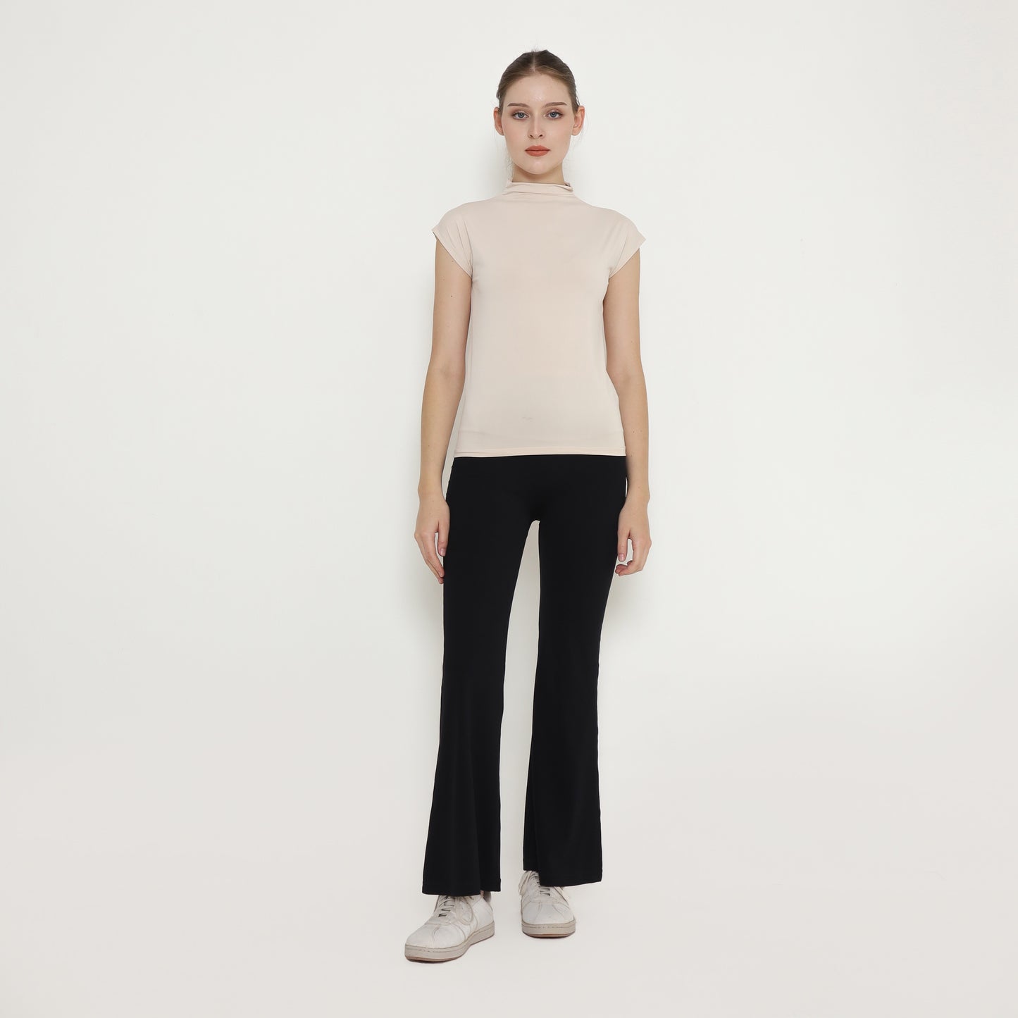 Chanté - Odessa Short Inner Blouse in Beige
