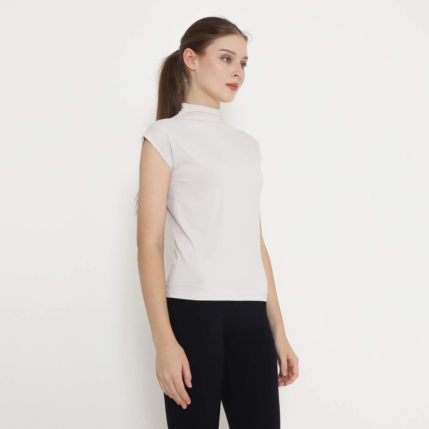 Chanté - Odessa Short Inner Blouse in Broken White
