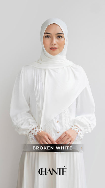 Kirana Instant Hijab - Broken White