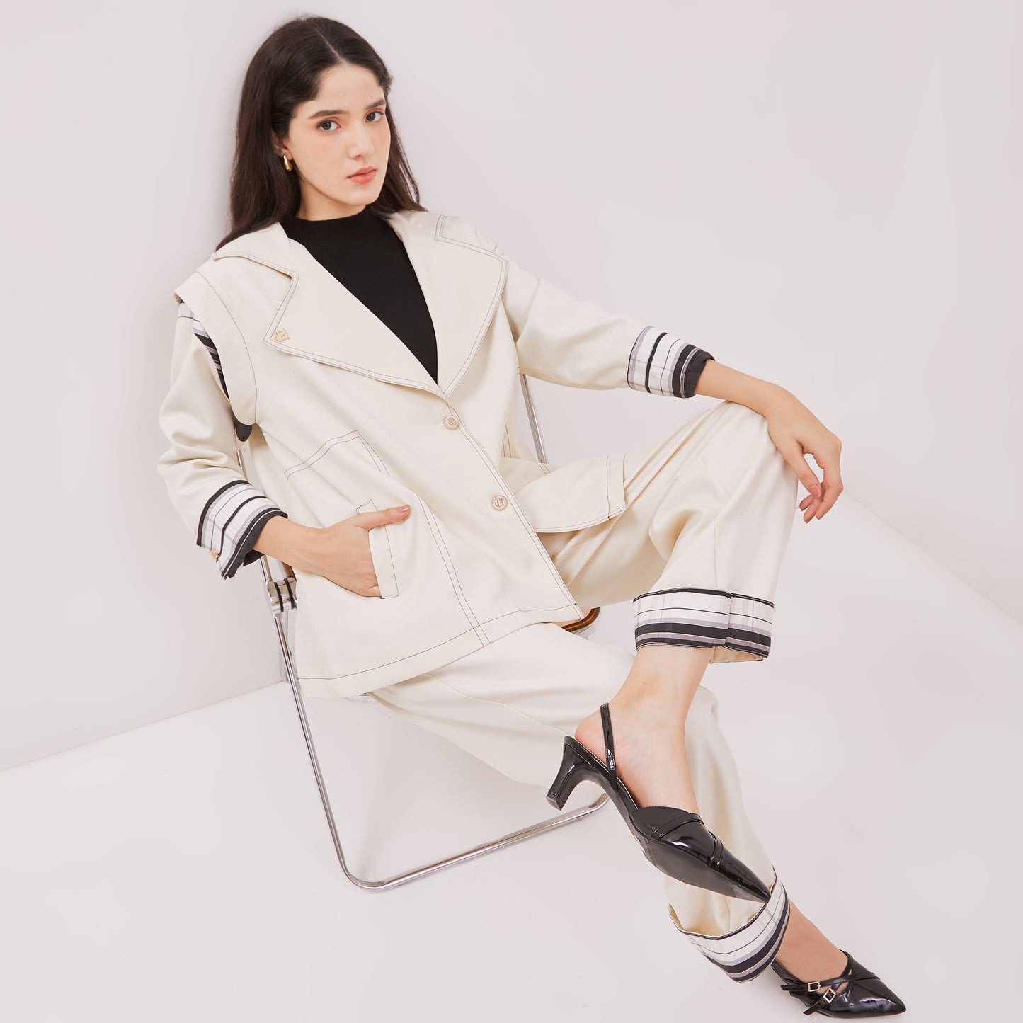 Chanté - Jovie Blazer in Ivory