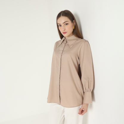 Chanté - Isela Shirt in Beige