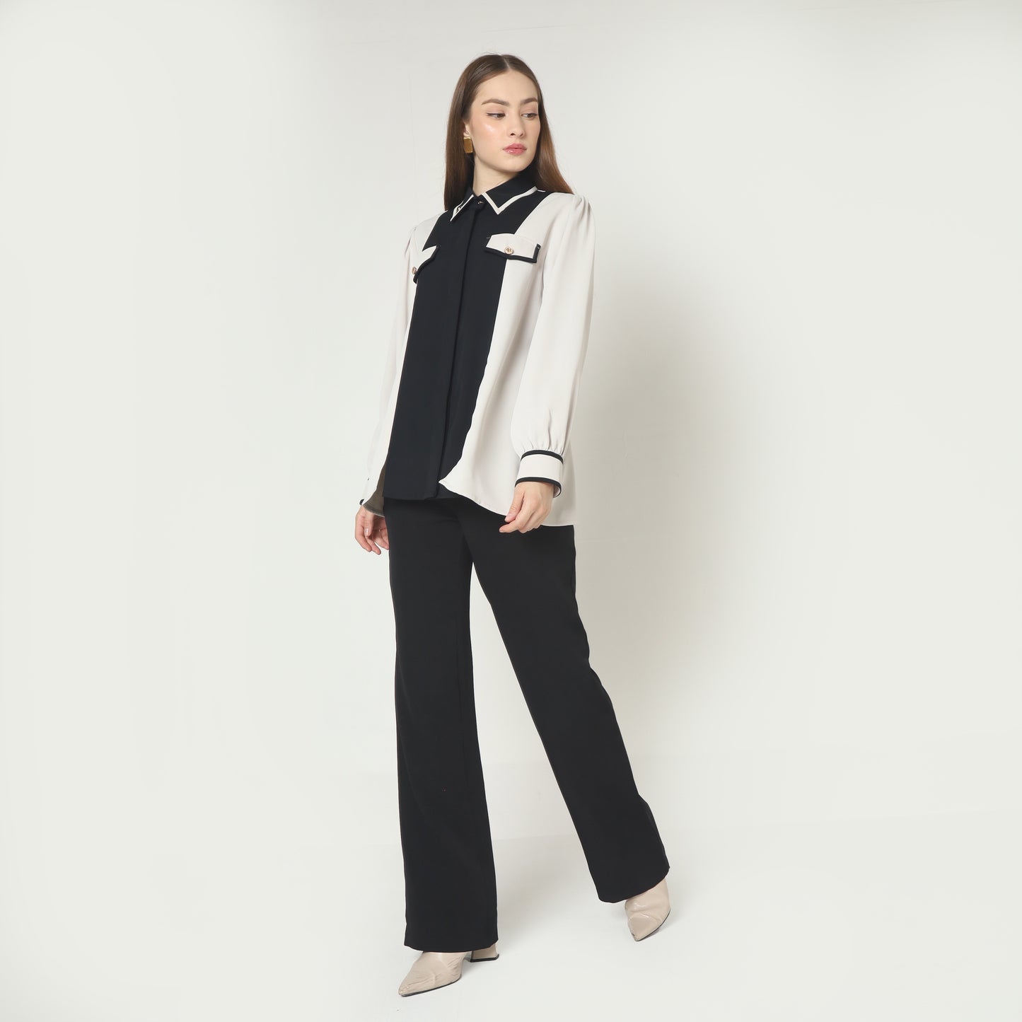 Chanté - Herina Shirt in Oat Black