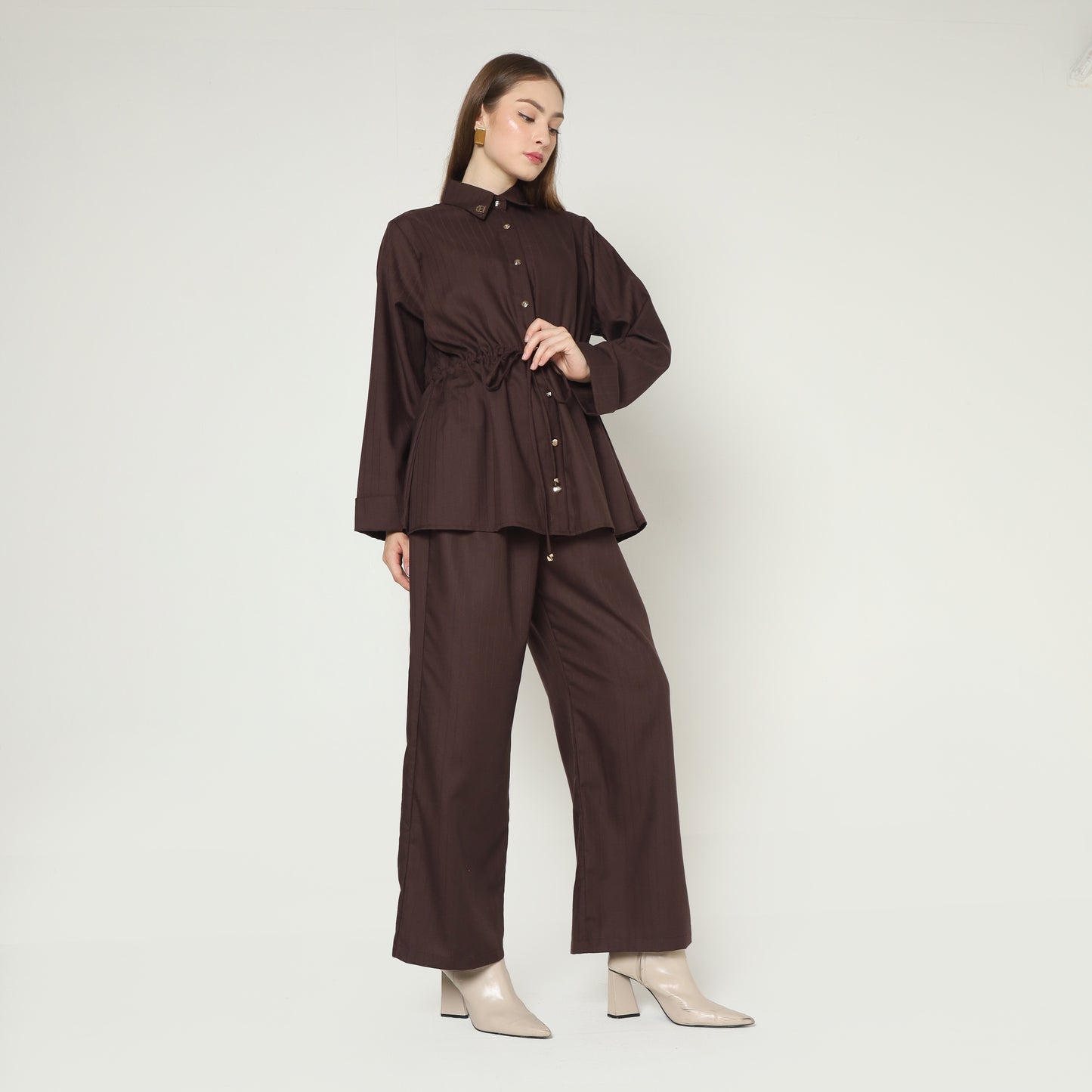 Chanté - Halona Set in Truffle