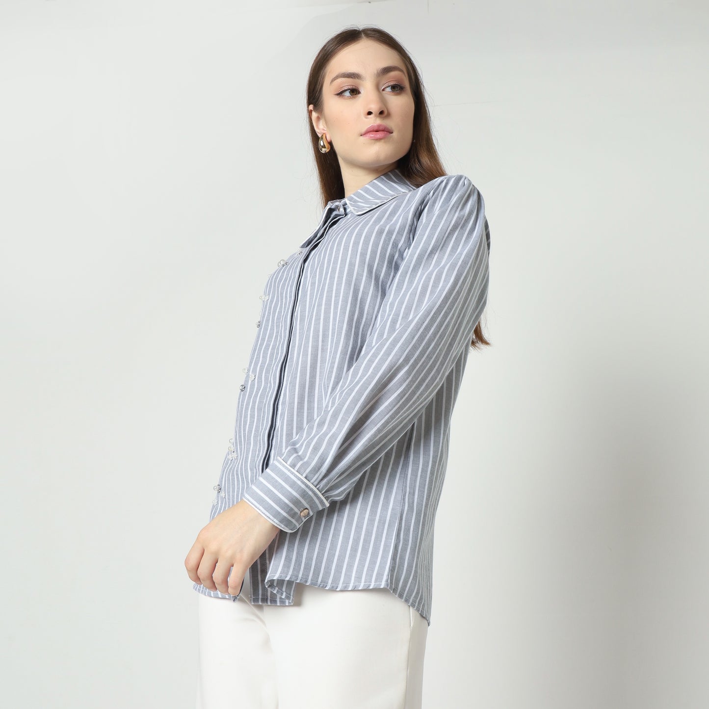 Chanté - Nyra Shirt in Grey