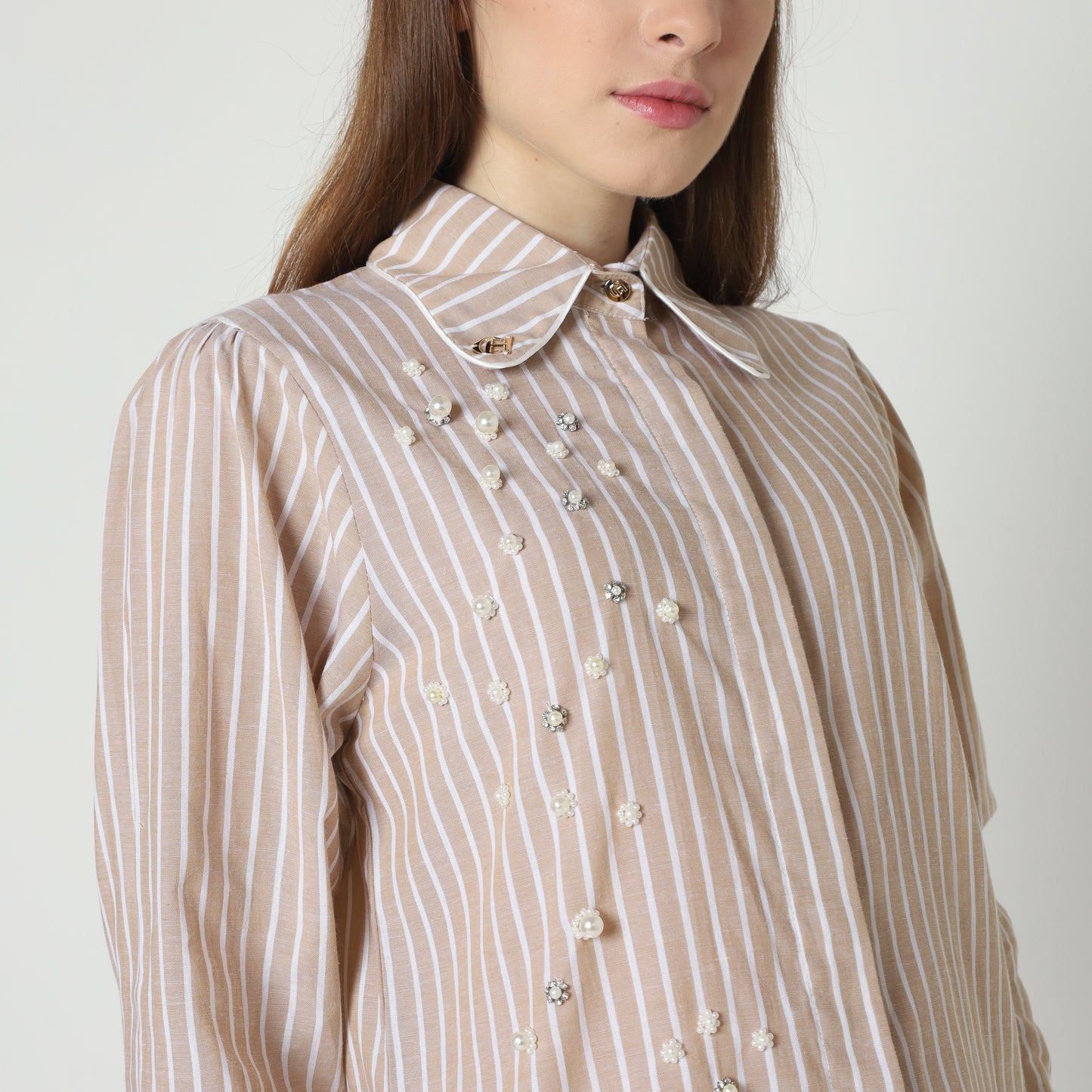 Chanté - Nyra Shirt in Sand