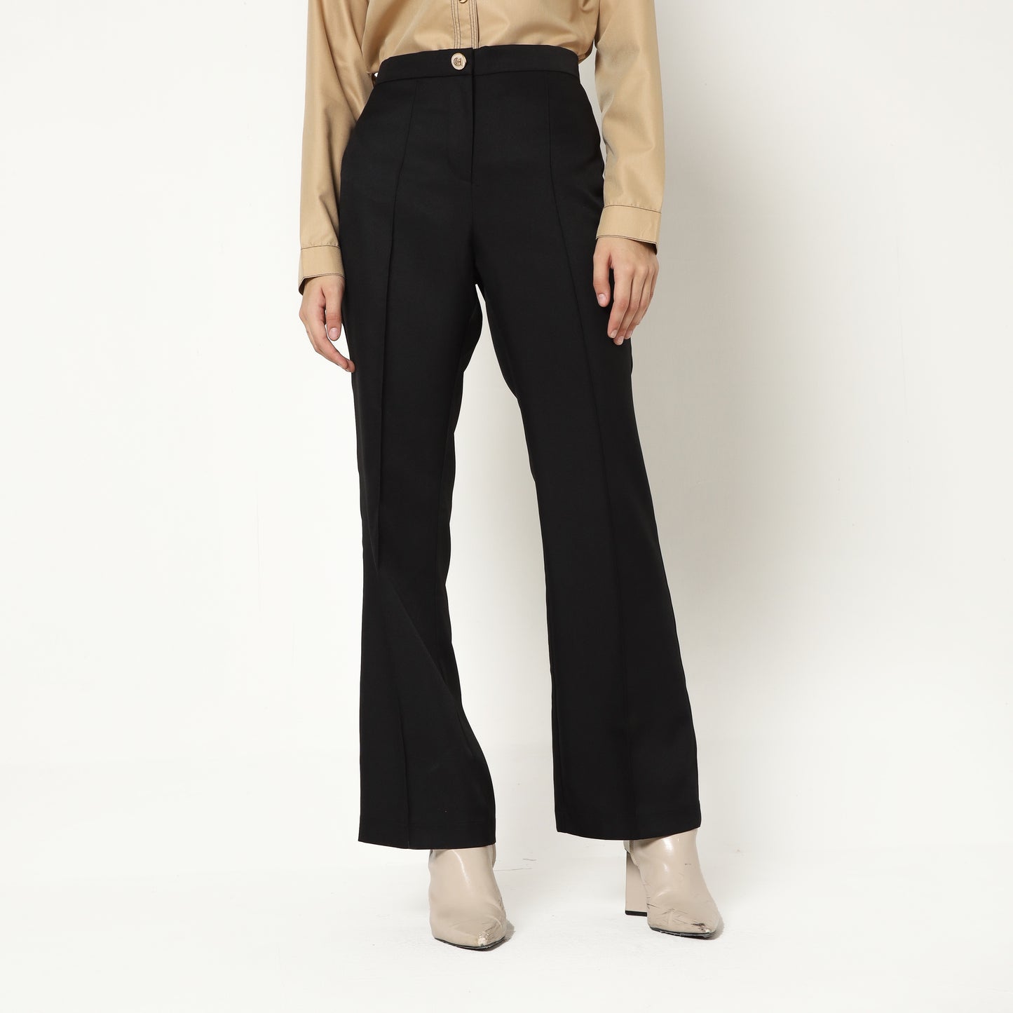 Chanté - Hiza Pants in Black