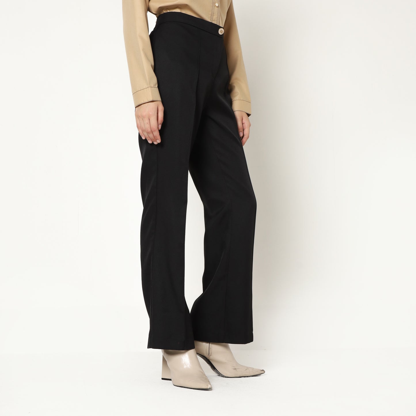 Chanté - Hiza Pants in Black
