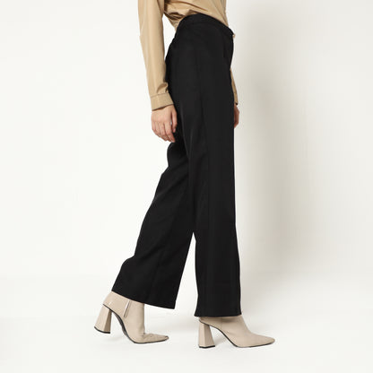 Chanté - Hiza Pants in Black