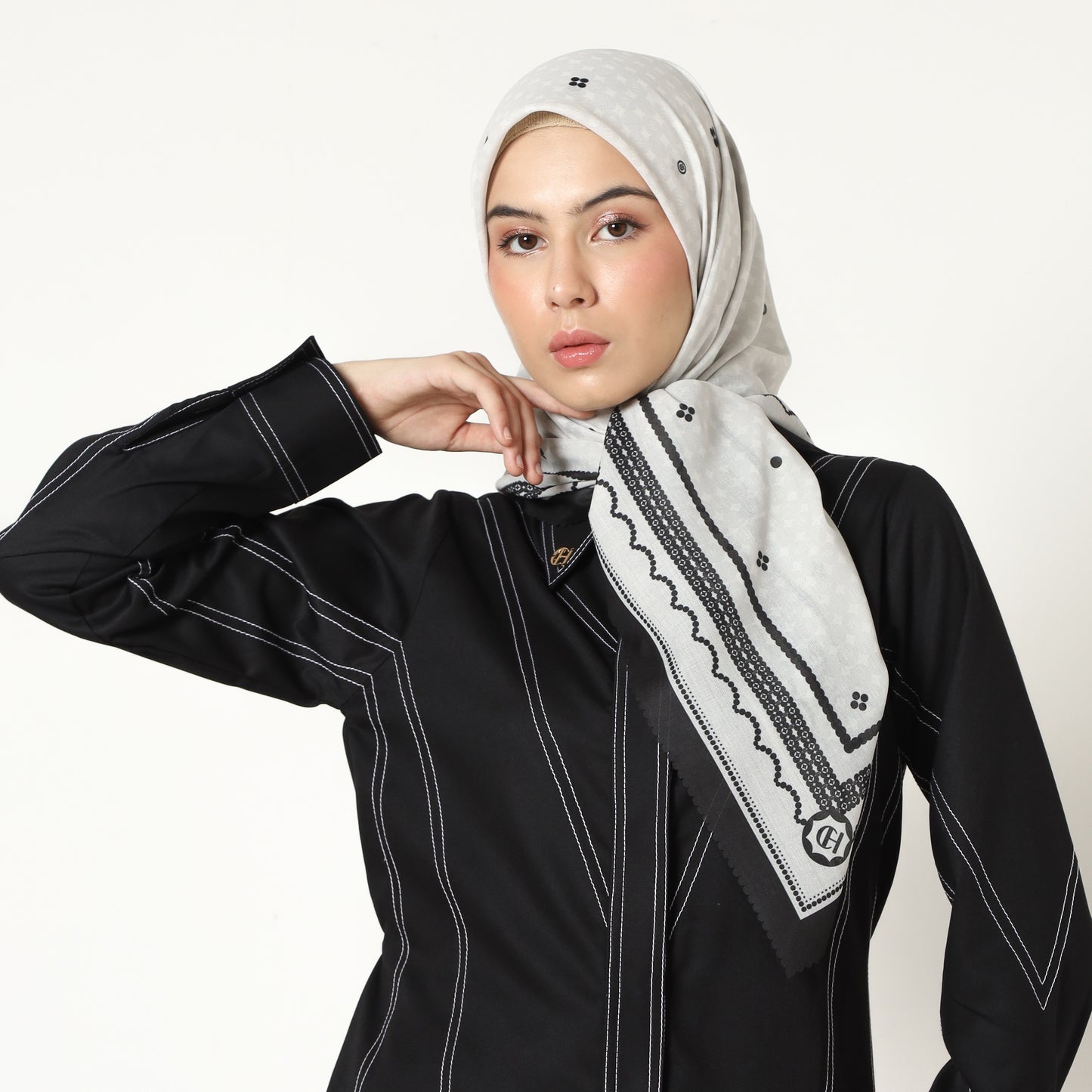 Chanté - Maia Scarf
