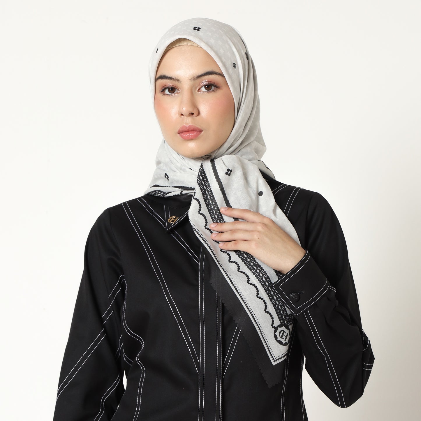 Chanté - Maia Scarf