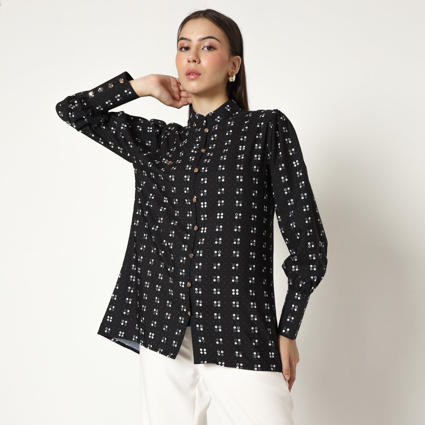Chanté - Mila Shirt in Black