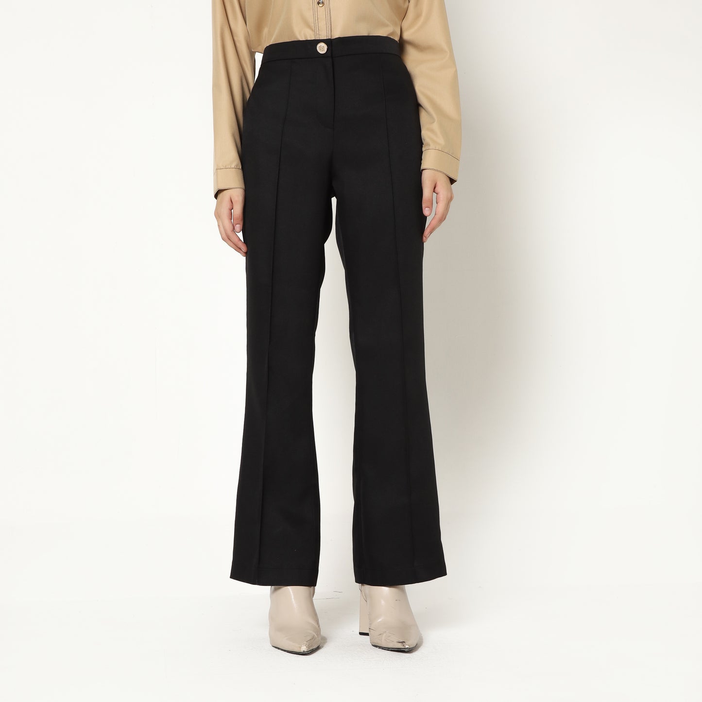 Chanté - Hiza Pants in Black