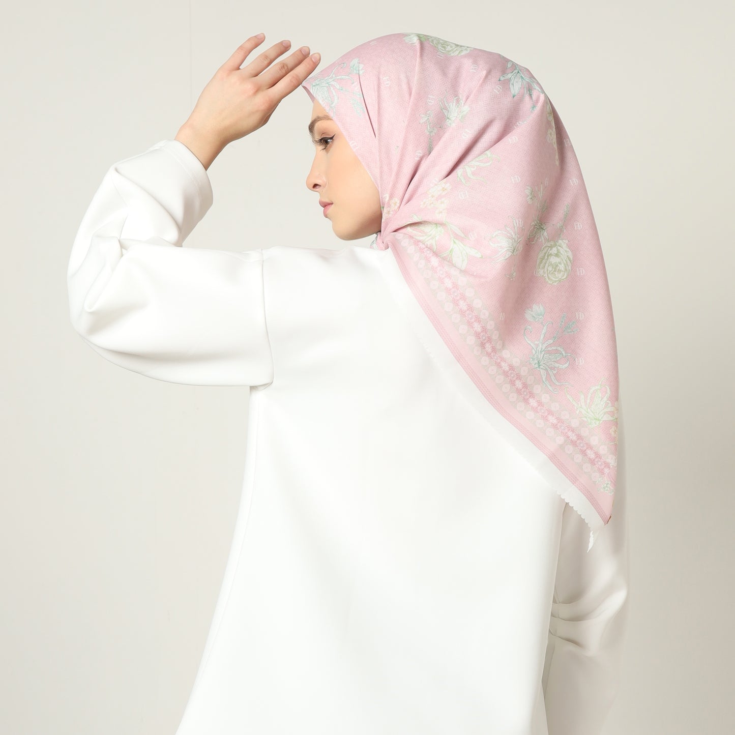 Chanté - Alina Scarf