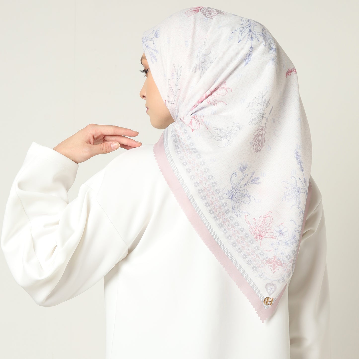 Chanté - Alina Scarf