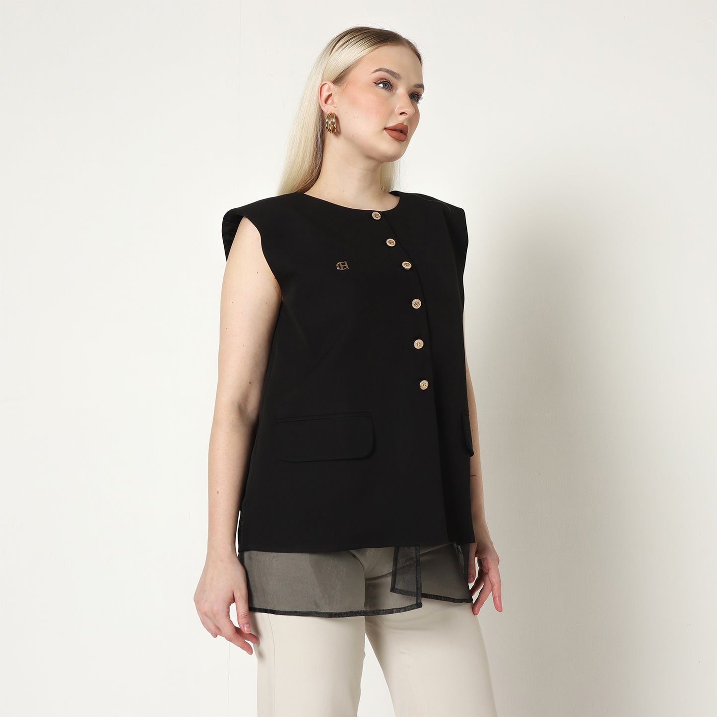 Chanté - Olive Vest in Black