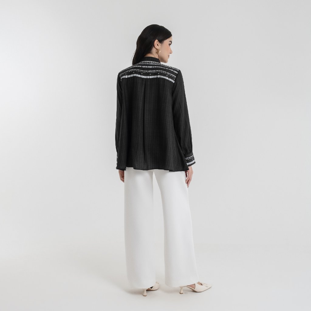 Chanté - Raia Shirt in Black