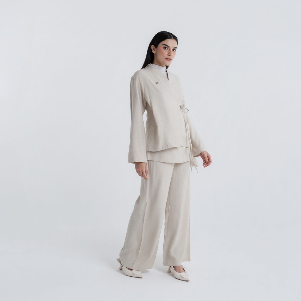 Chanté - Pauline Set in Beige (Set Collection)