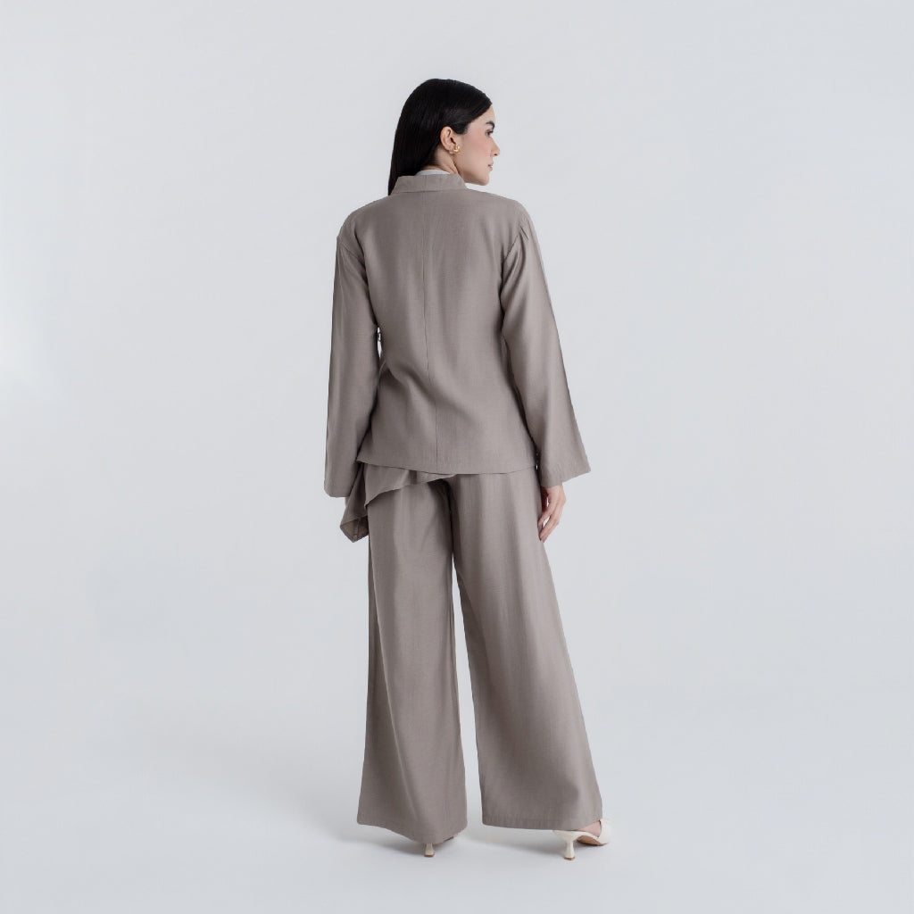 Chanté - Pauline Set in Hazelnut