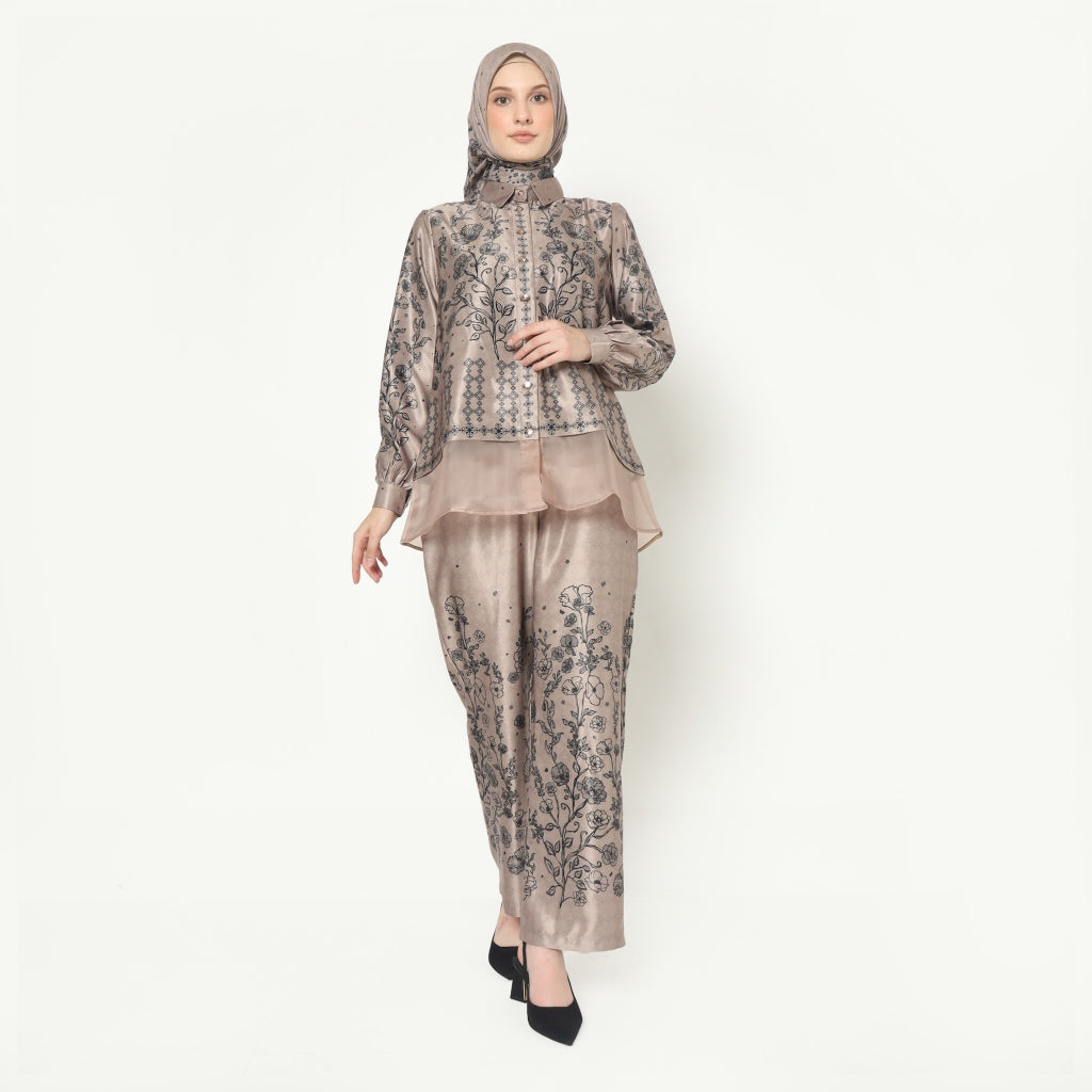 Chanté - Naira Shirt in Dune Brown