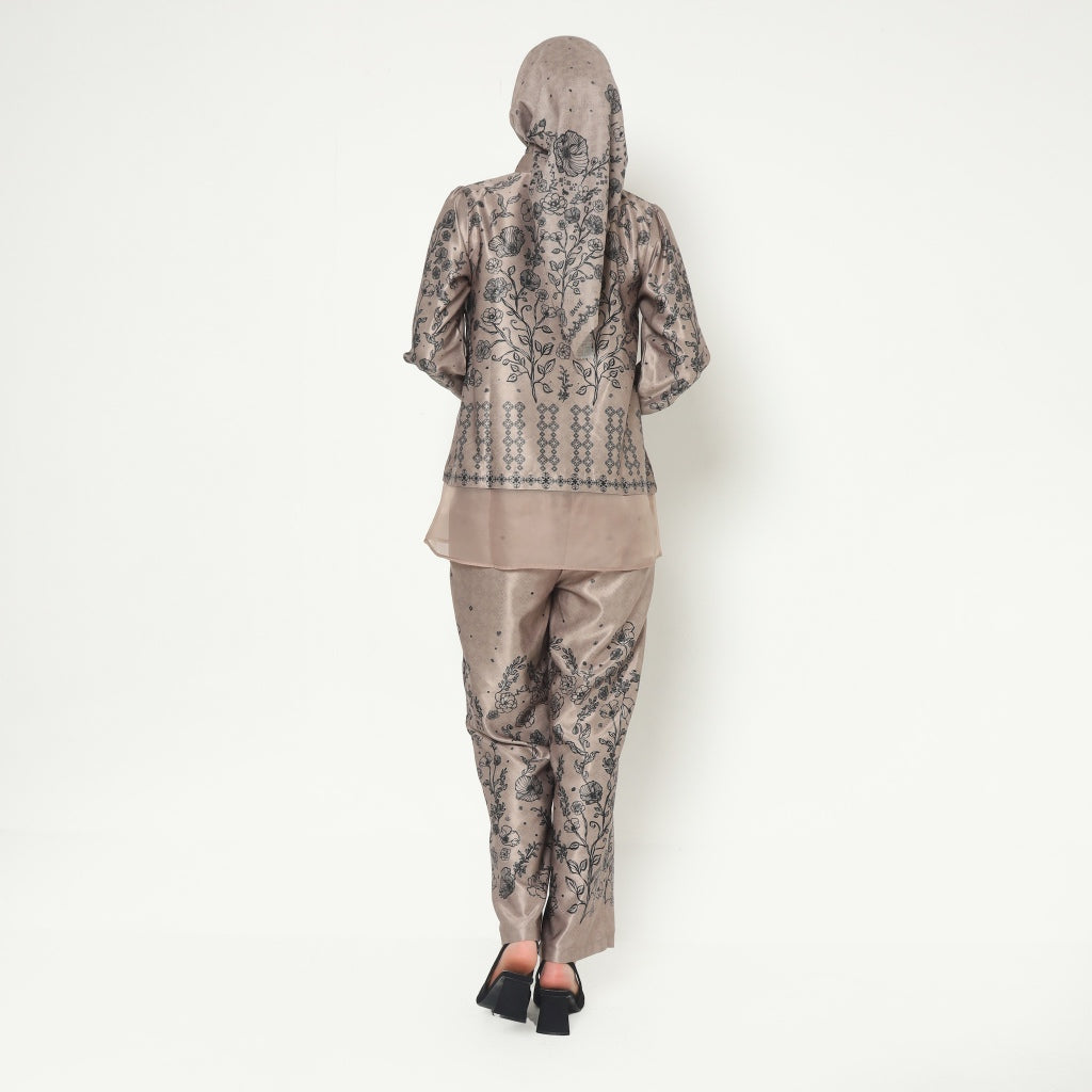 Chanté - Naira Shirt in Dune Brown