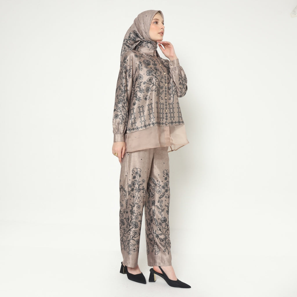 Chanté - Naira Shirt in Dune Brown