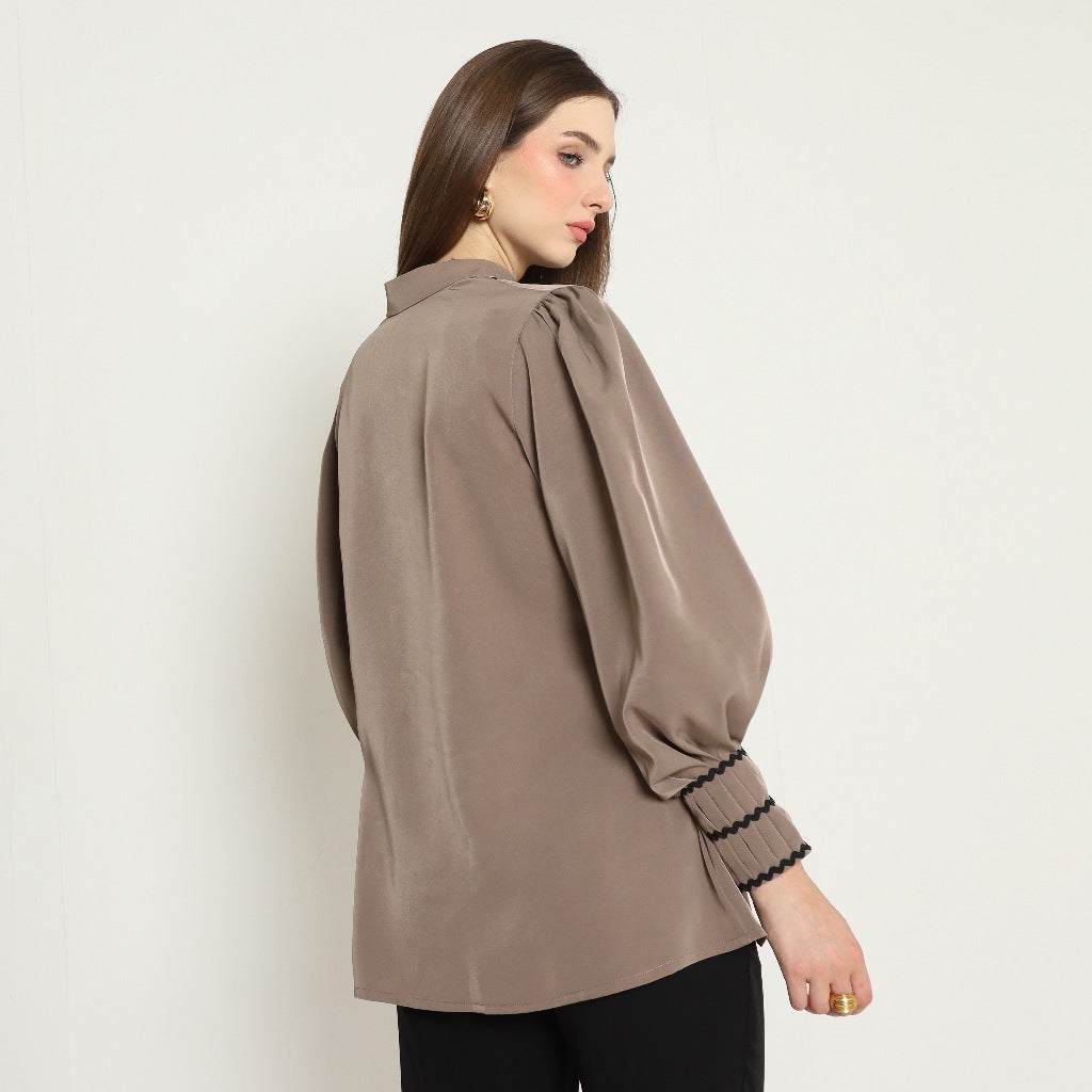 Chanté - Oriana Shirt in Taupe (Women Shirt)