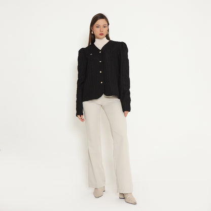Chanté - Osita Outer in Black