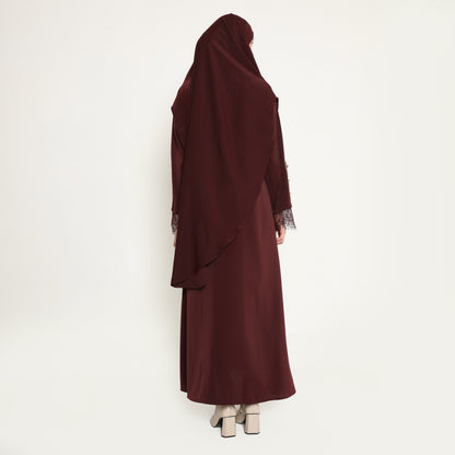 Chanté - Oksana Abaya Set in Maroon