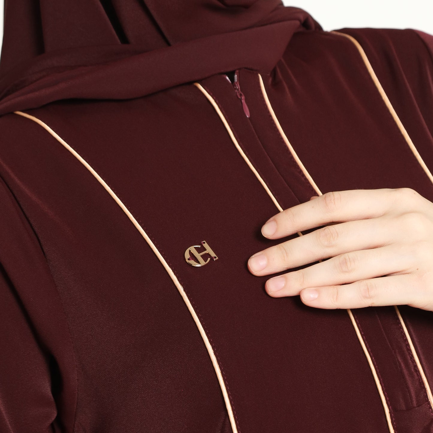 Chanté - Oksana Abaya Set in Maroon