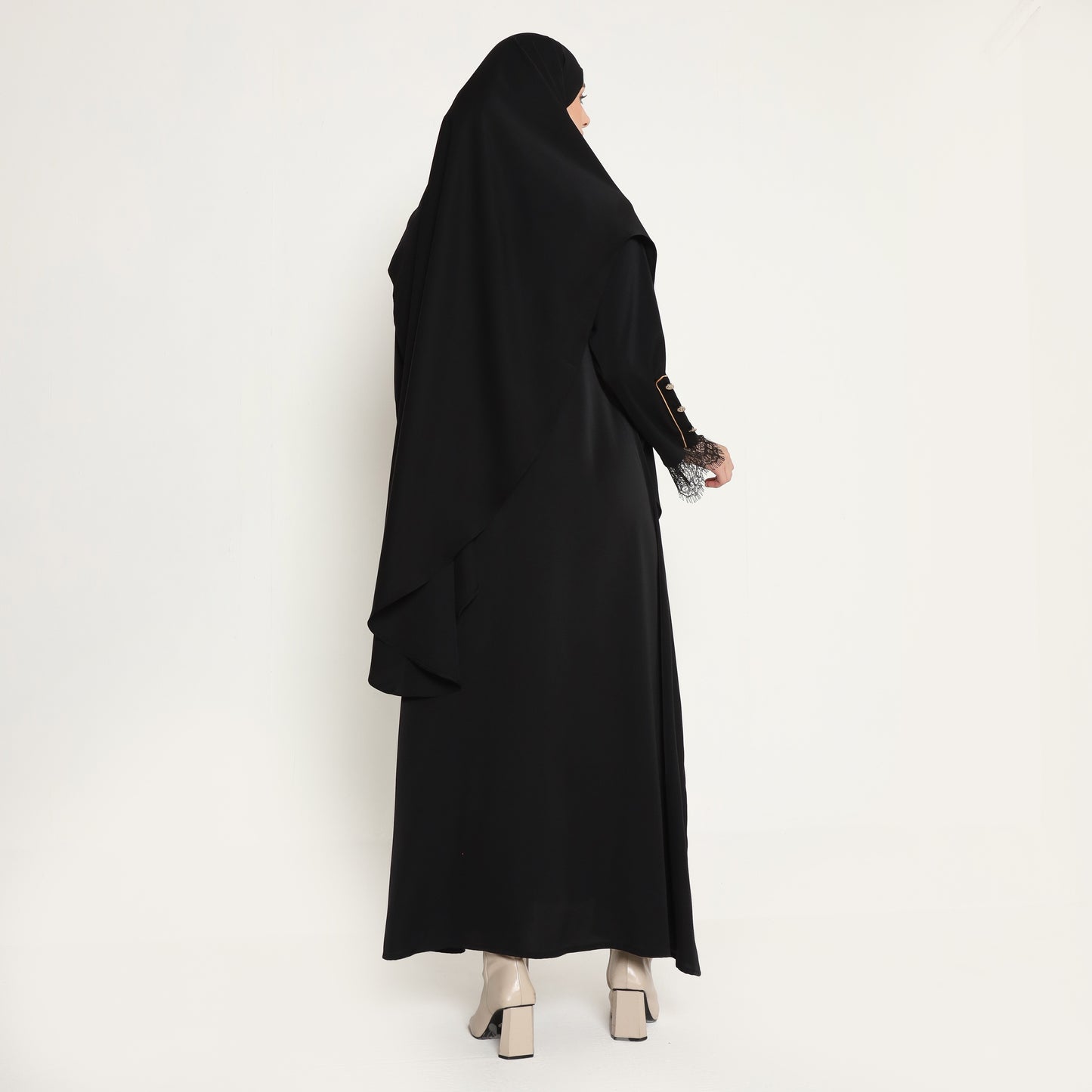 Chanté - Oksana Abaya Set in Black