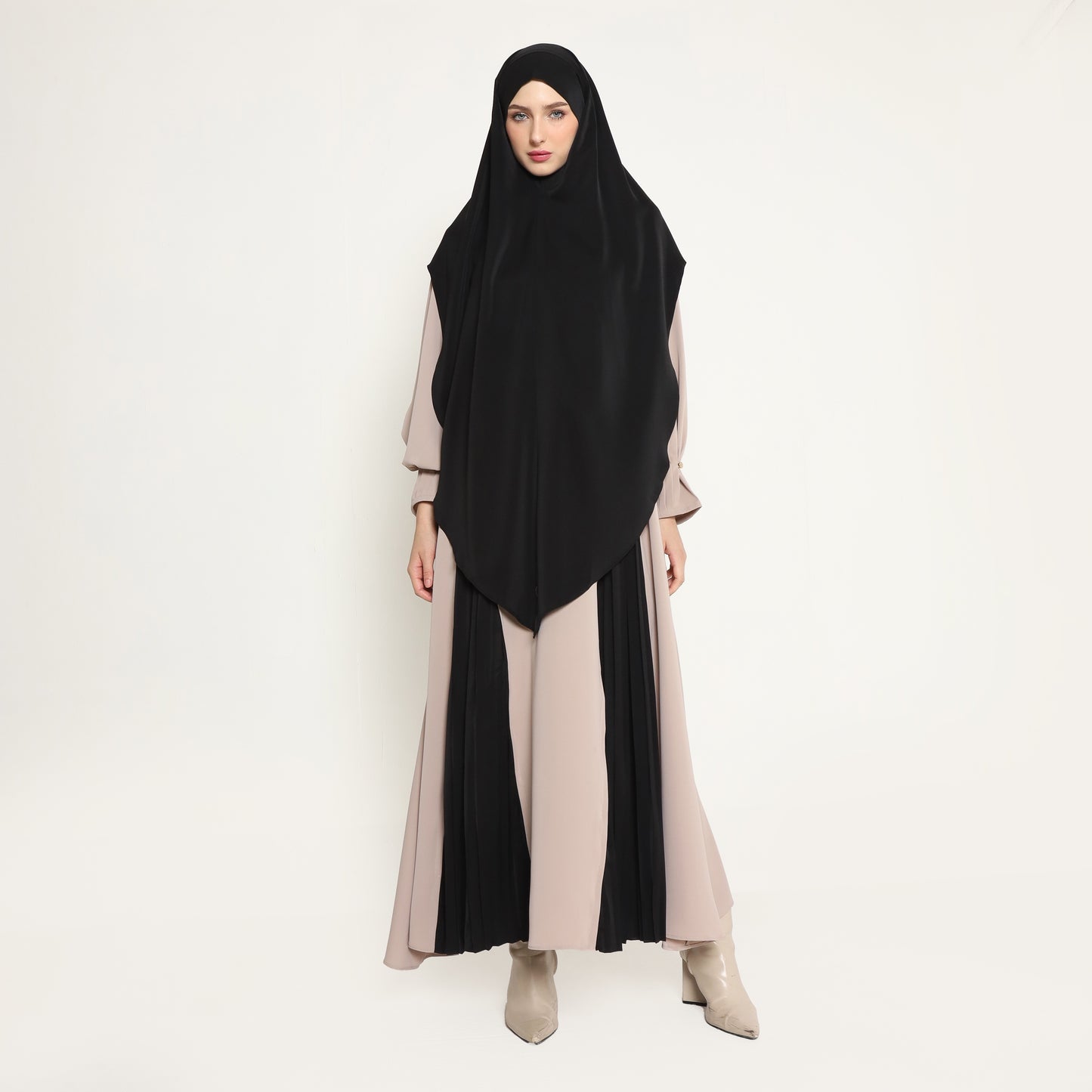 Chanté - Omaira Dress Set in Beige