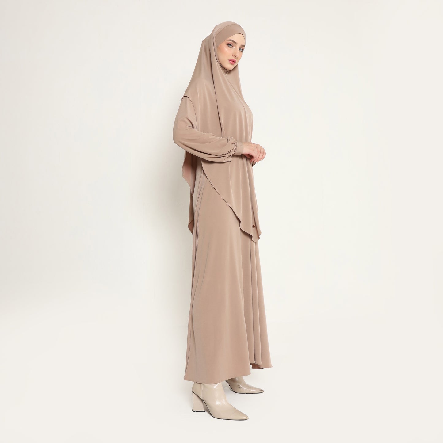 Chanté - Omnia Dress Set in Sand